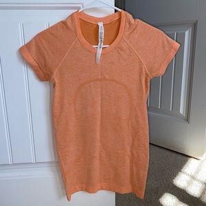 Lululemon Swiftly Tech Short Sleeve 2.0